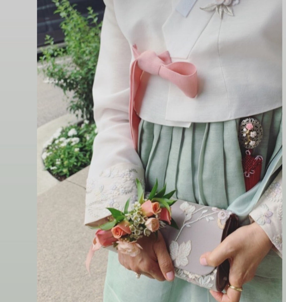 Corsage | Flower Delivery Toronto | Flower Shop Toronto – Flower