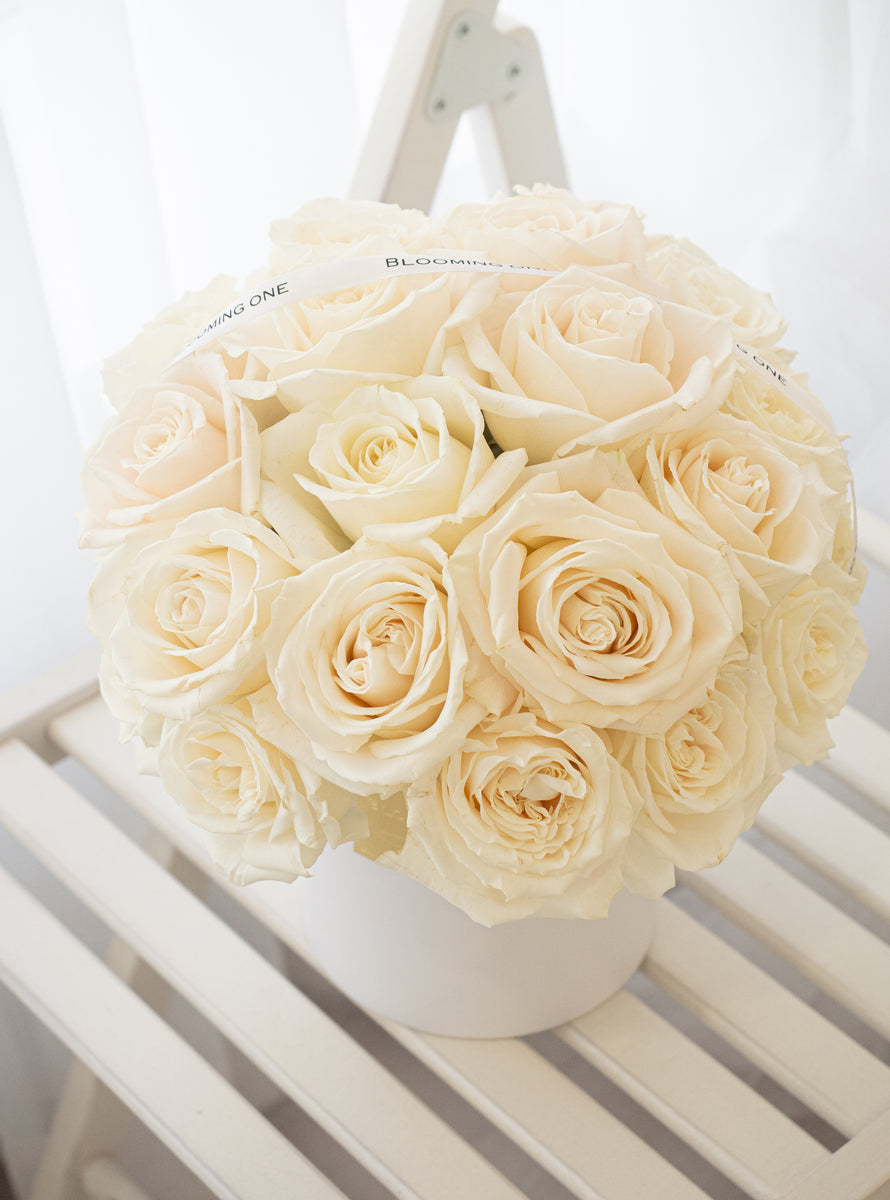 White rose in a box | Artificial Flowers Toronto | Flower Delivery