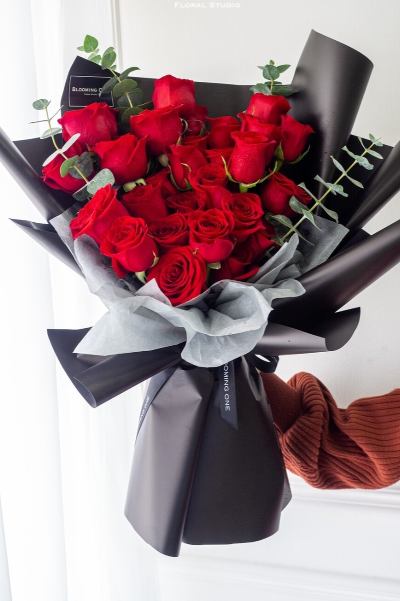 520 I LOVE U - Layer Max - Red Roses | Flower Delivery Toronto