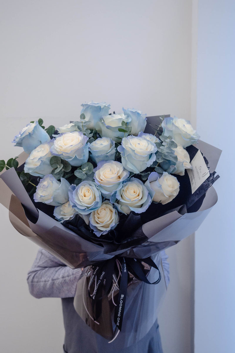 Tinted Blue Rose Bouquet | Flower Delivery Toronto | Flower Shop