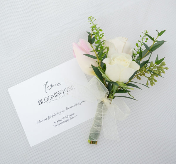 Groom's boutonniere - 新郎胸花