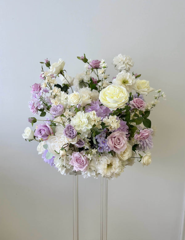 Faux Centrepiece (22 inches) Classic Lavender Cream Rental