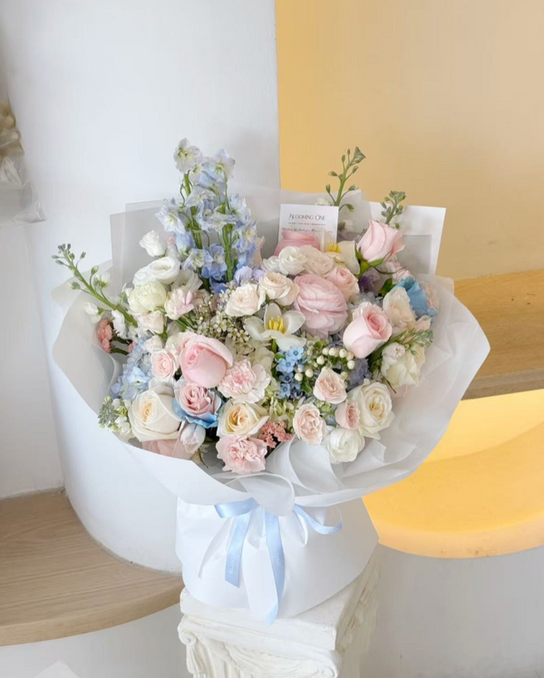 每周特价：设计师精选花束 - 花礼盲盒花束