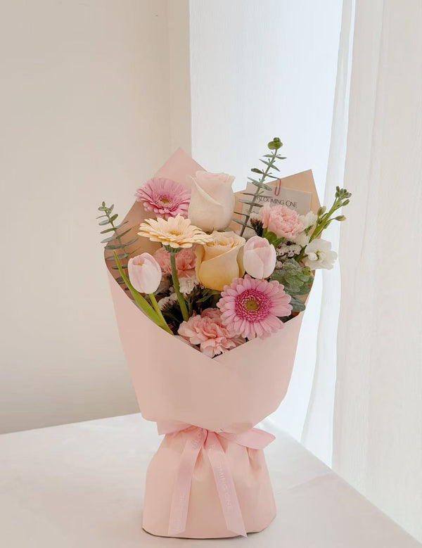 Weekly Special Simple wrapping bouquet - 每周特惠简单包装花束