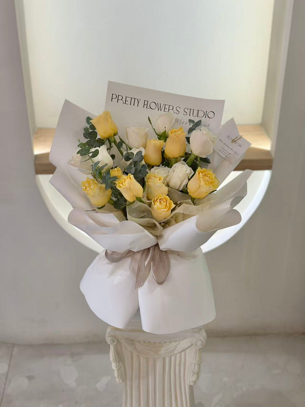 Layer Max - Playa Blanca & Yellow  - 层次感黄白玫瑰花束