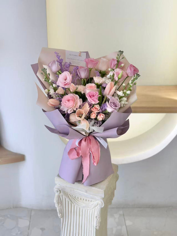 每周特价：设计师精选花束 - 花礼盲盒花束