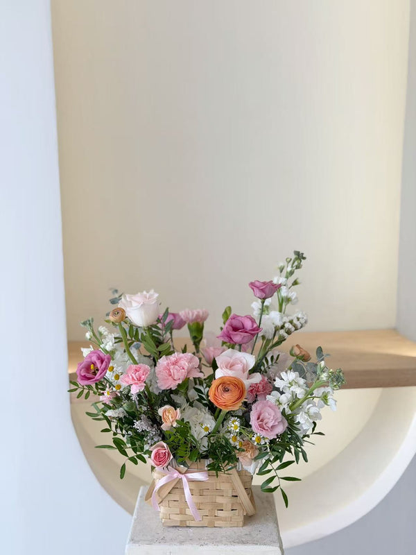 Weekly special : Designer's choice Basket - 花礼盲盒花篮