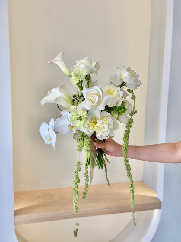 Timeless White Romance