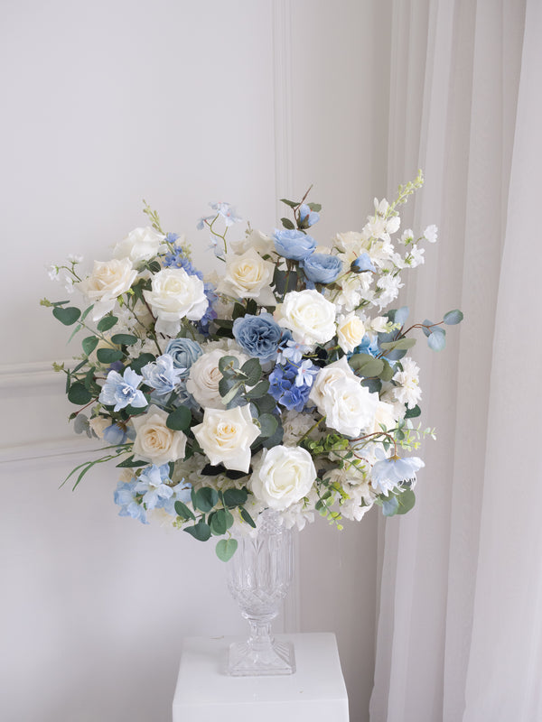 Faux Centrepiece (22 inches) Classic Garden White with Light Blue  Rental - 绢花桌花22寸经典白绿蓝租赁