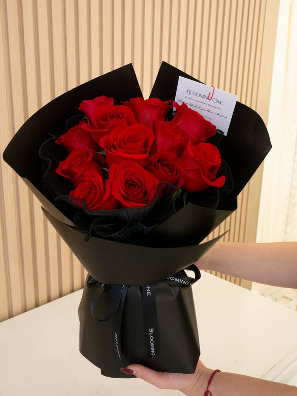 Valentine's Day Red Roses Bouquet - Crimson Noir 焰影