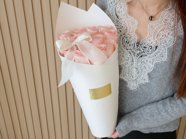 Valentine's Day 15 Pale Blush Roses Bouquet - Under the Moon - 2026 情人节  月下