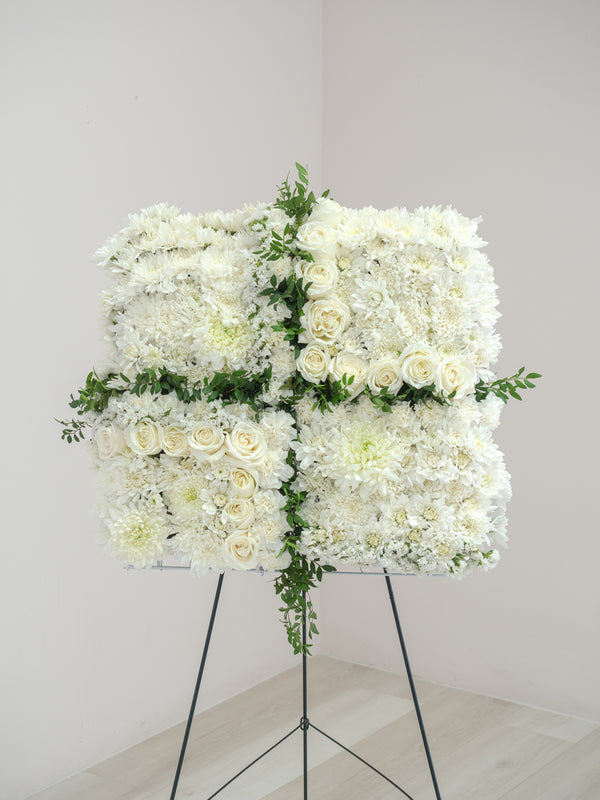 Classic Serenity Sympathy Panel (20 inch*20 inch) - 经典静谧追思花墙 (20 inch*20 inch)