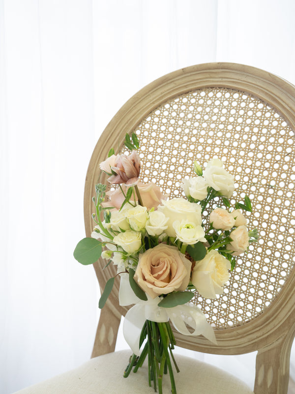 Bride's bouquet Classic Dusty Pink- 新娘手捧 经典柔和莫兰迪粉