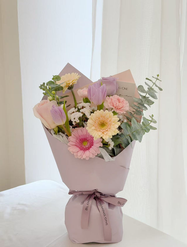 Weekly Special Simple wrapping bouquet - 每周特惠简单包装花束
