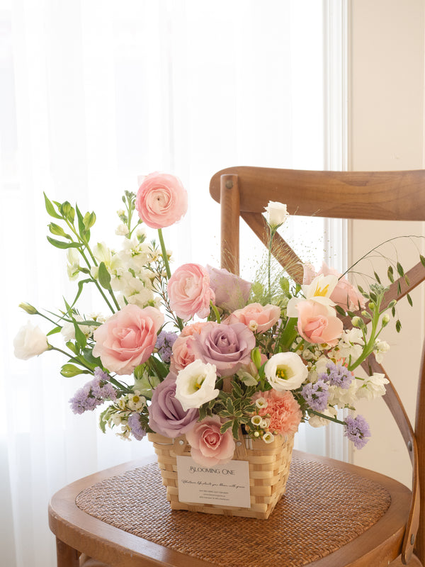 Lilac Whisper - 紫罗轻语