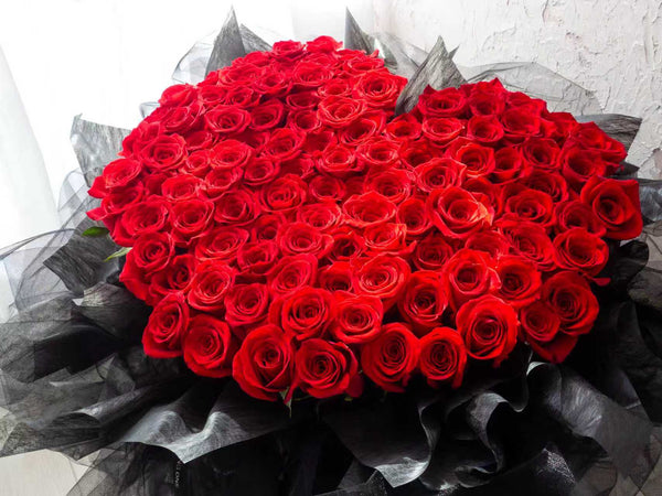 绯红誓言（99朵心形玫瑰）-焰誓