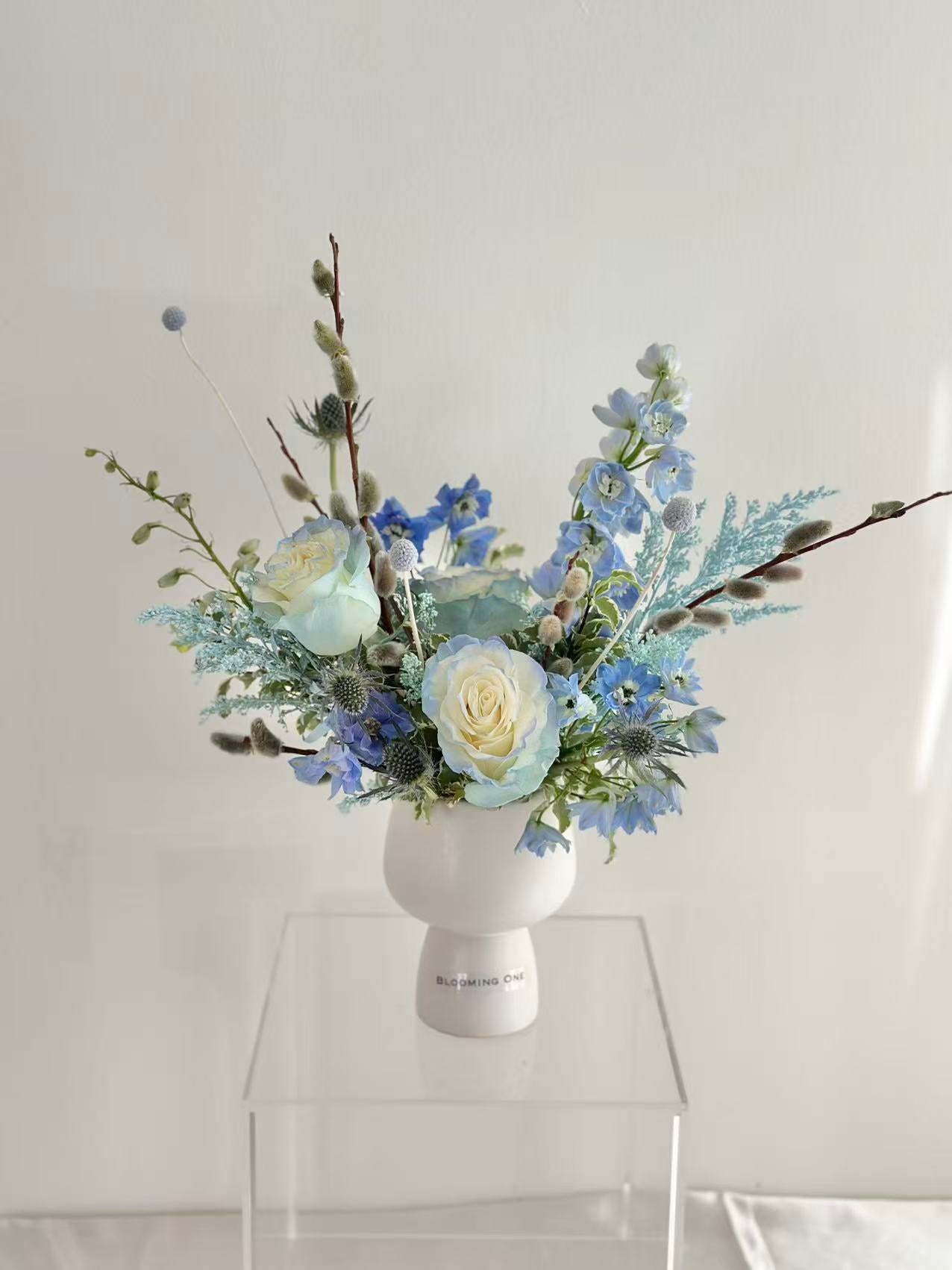Designer’s Choice Vase Arrangement (Vase included)- 花礼盲盒花瓶 (含花瓶)