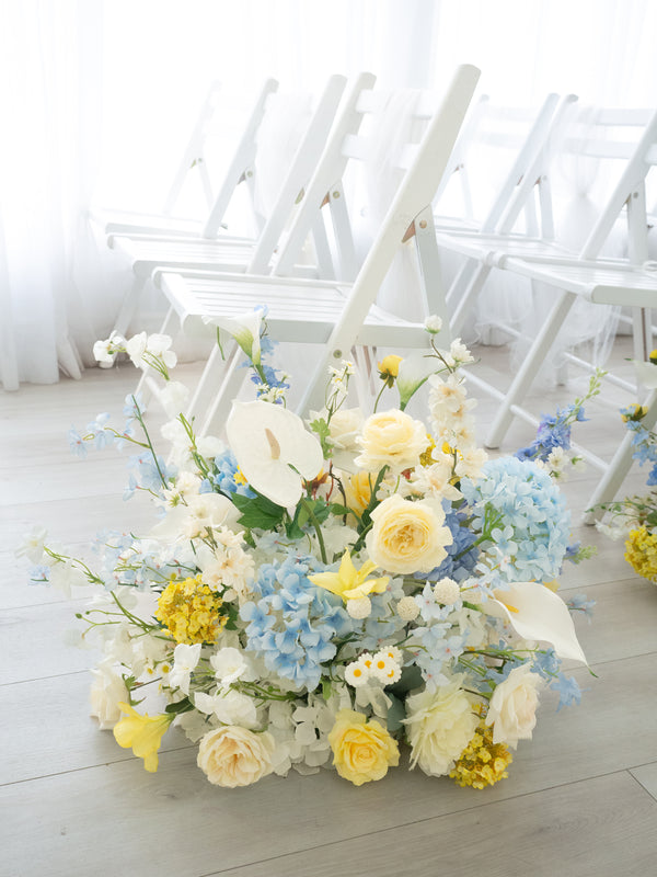 Faux Centrepiece (22 inches) Blue Lemonade Rental